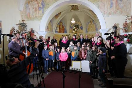 V dolini tihi z vsemi nastopajočimi s